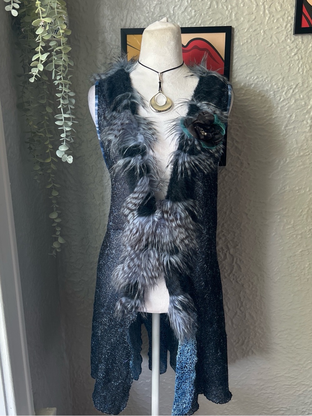 INSANE vintage Lee Anderson faux fur mesh crochet vest
